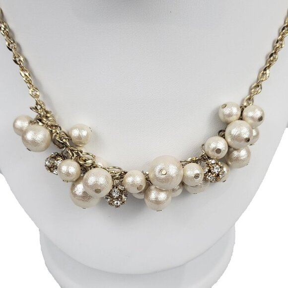 NWT Gold Tone Necklace with Pearl like Beads and Crystals - Picture 2 of 3